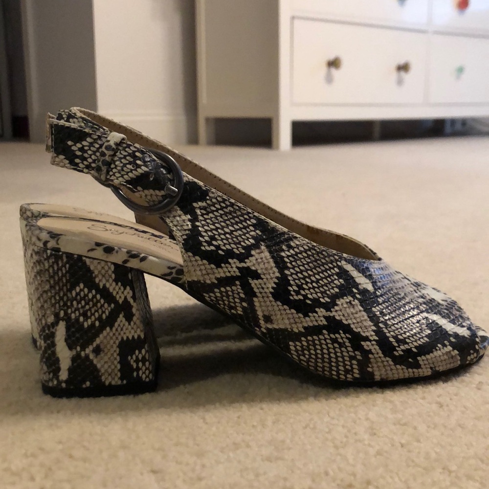 Seychelles Playwright Slingback Sandal